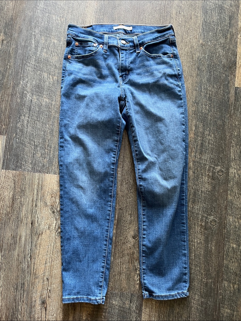 Women's Straight-Leg Jeans in Classic Blue